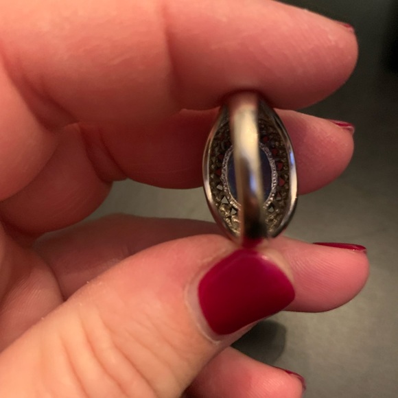 🌸HOST PICK🌸 14K white gold ring with 45 small Diamonds and blue topaz stone. - Picture 12 of 13